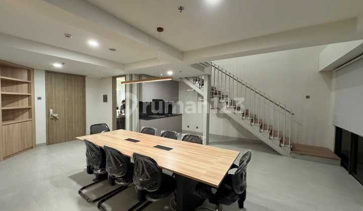 Rent Apartment Soho Upperwest, BSD