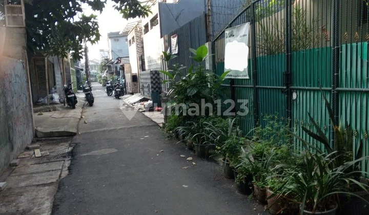 Dijual Rumah Bagus 1 1/4 LT SHM di Tanah Tinggi Senen Kramat Kemayoran, Air Pam & Tanah, Plafon 6 M Sejuk, bisa Utk Kost