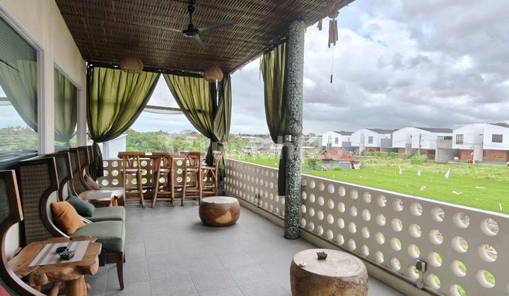 Luxury Restaurant Strategic Location SHM Fully Equipped