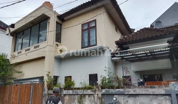 Freehold Rumah Jalan Mahendradata Perumahan Graha Adi Denpasar
