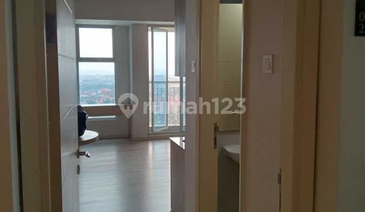 Apartemen Anderson Semi Furnish Murah di Pakuwon Mall