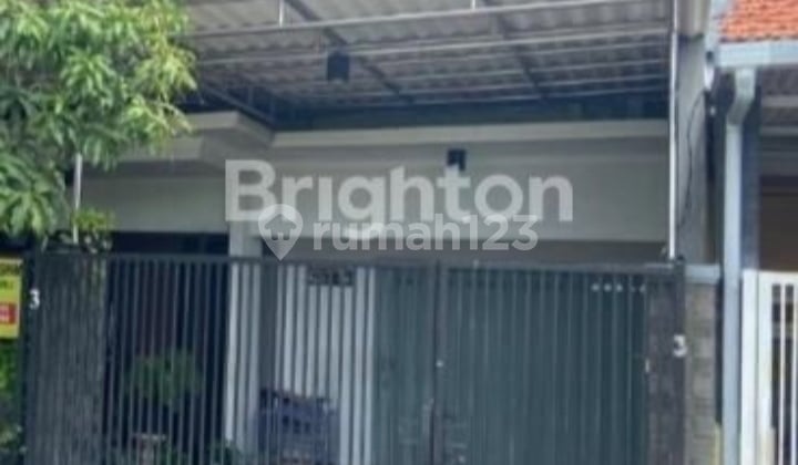Rumah Yang Siap Huni Asri Sangat Cocok Untuk Keluarga Terletak Di Kutisari Indah Dekat Univ Petra