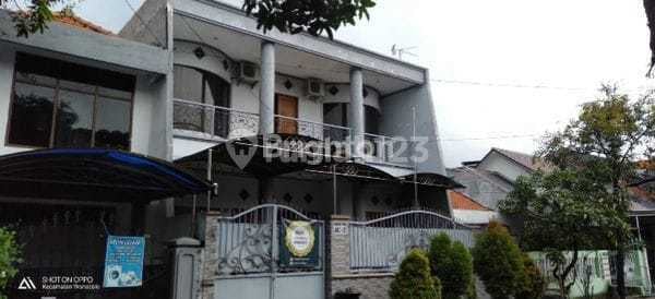 Rumah Bagus 2 Lt Siap Huni Sangat Cocok Untuk Keluarga Di Jemursari Timur