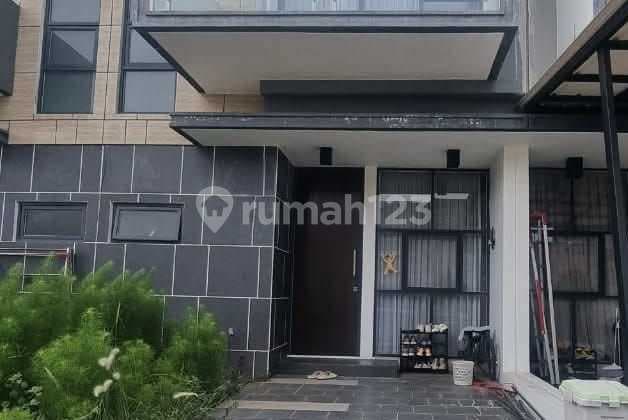 Di Jual Rumah Bu