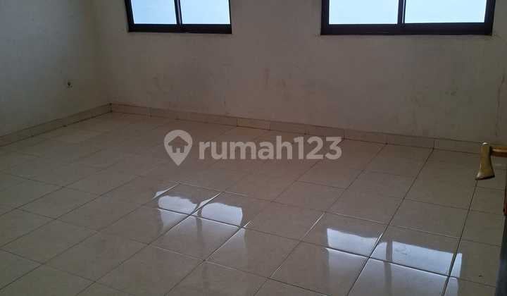 For Rent: 2-Storey Shop House in Harapan Indah, Bekasi