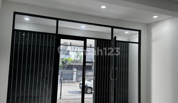 For Rent: Business Space Sector 1 Bintaro South Jakarta