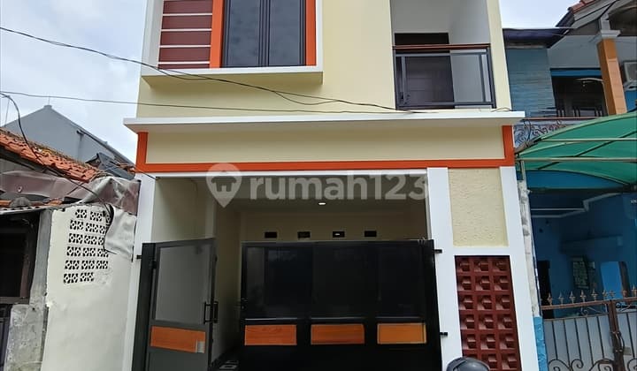 Rumah Baru Siap Huni Lokasi Strategis Bebas Banjir SHM