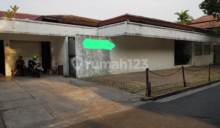 Rumah Bebas Banjir di Kemang, Jakarta Selatan