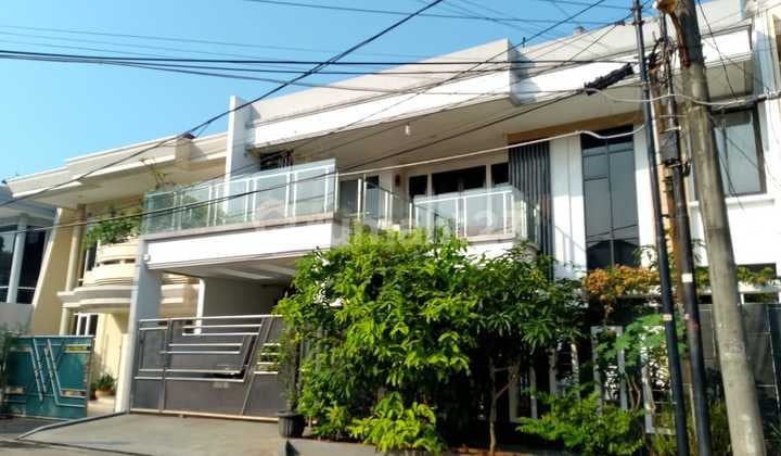 Rumah Asri 2Lt di Perum Green Garden Kedoya Jakarta Barat