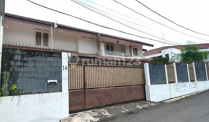 Rumah Lama 2Lt di Jl Caringin Barat Iii Terogong Cilandak Jakarta Selatan
