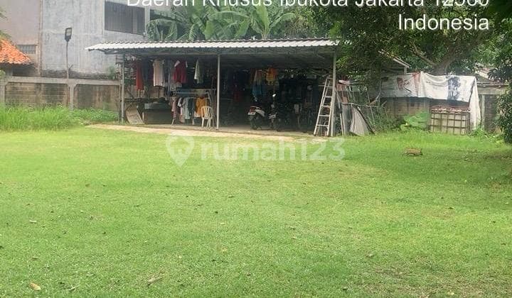 Rumah Tua dan Tanah di Jl Jaha Cilandak Ps Minggu Jakarta Selatan