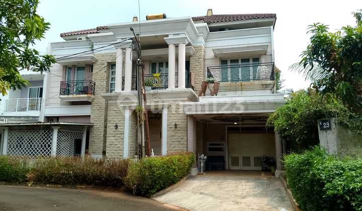 Rumah Mewah 2Lt di Graha Raya Cluster Carissa Serpong Tangerang