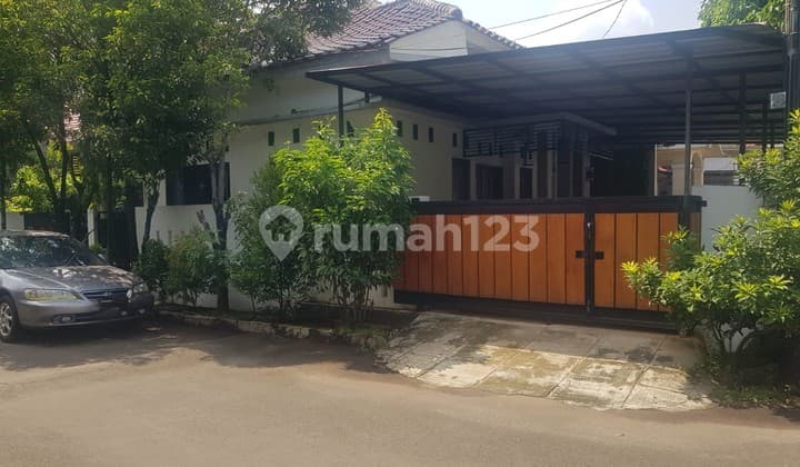 Dijual Rumah Luas Posisi Hook di Galaxy Bekasi