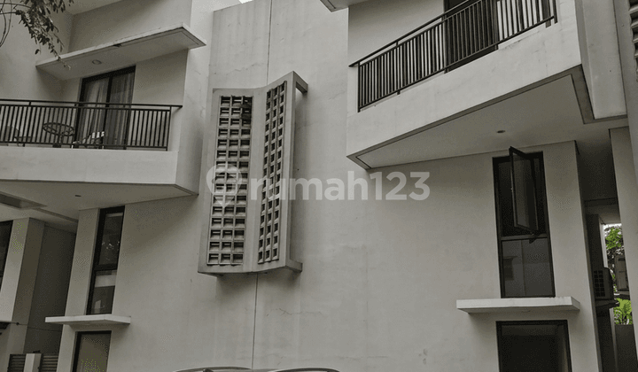 For Rent: Cluster Townhouse, Sawah Baru, Ciputat