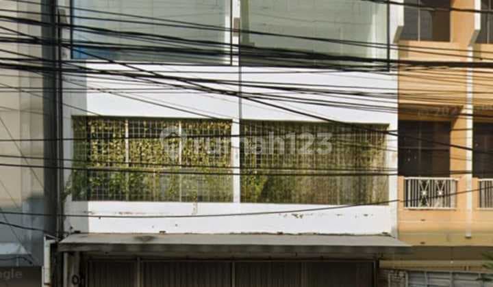 Ruko Gandeng Strategis di Fatmawati Kebayoran Baru Jaksel