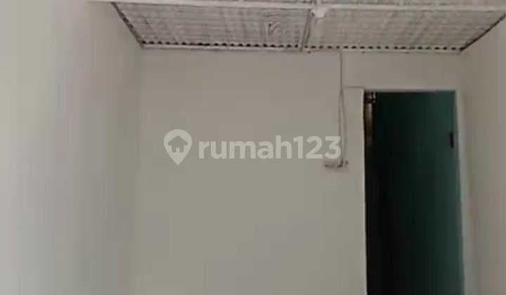 Kios Jl.20 Desember (Ukuran 3X10 M)