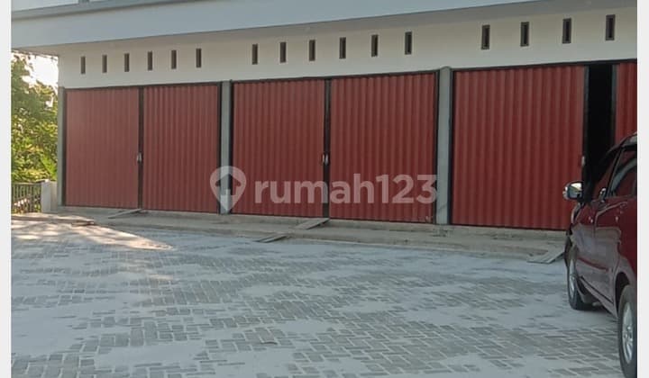 Ruko Baru 3 Lantai Tepi Jalan Utama Padang Pasir