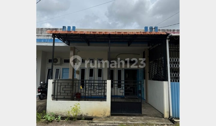 Rumah 4 Kamar Dekat Grand Mall & Pusat Kota Singkawang