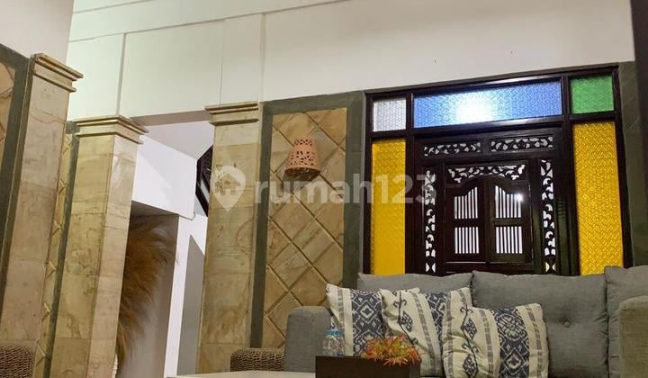 Rumah Di Pemogan, Denpasar, 3 Kamar, 2 Lantai, Furnished