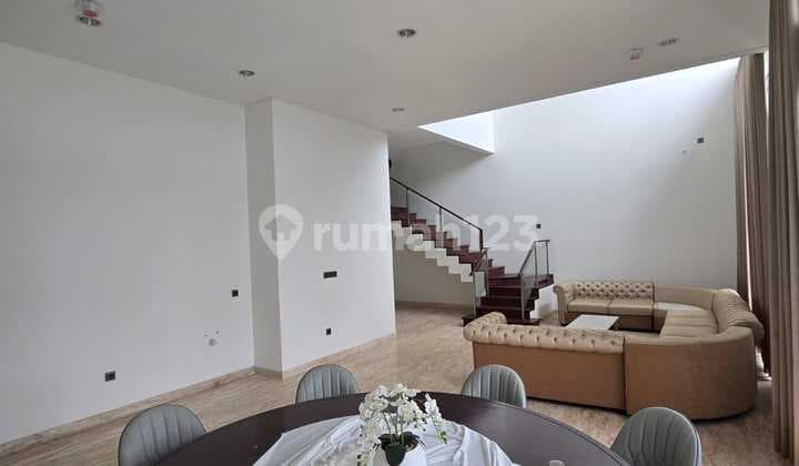 For Rent!! Golf Island House 10X30 Best View of Golf and Lake