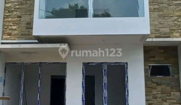 Dijual Rumah Baru 2 Lantai Bukit Palma, Citraland Surabaya