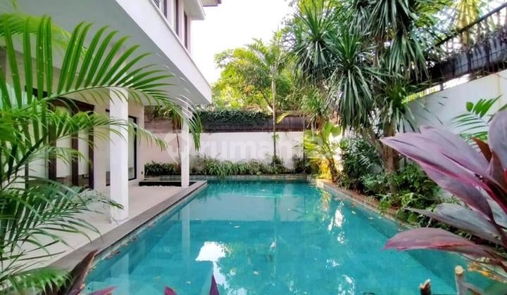 Disewakan / Dijual Rumah 2 Lantai Siap Huni Di Kemang