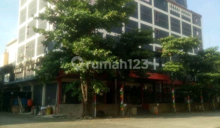 Dijual Hotel 5 Lantai masih beroperasi