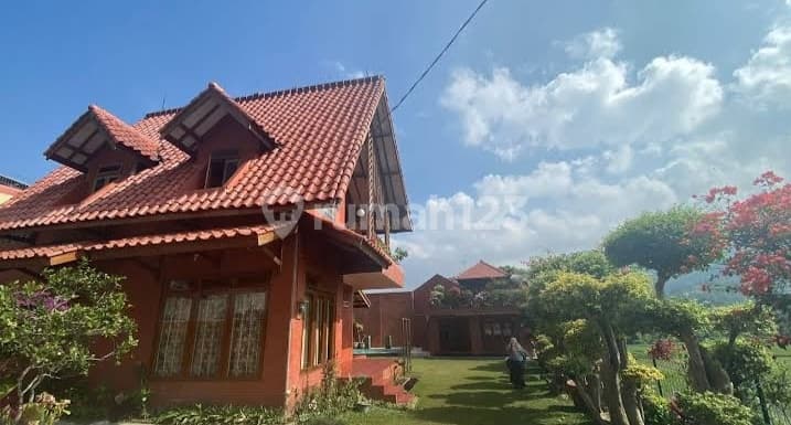 Villa Good View Pegunungan City Light. Villa Strategis