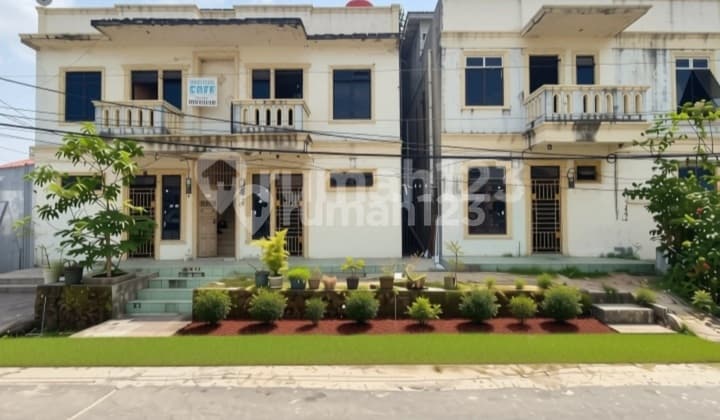 Boarding House for Sale in Strategic Location in Batam, Cheap!!