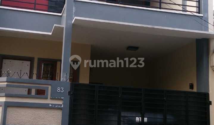 Rumah Tebet Siap Huni Bangunan Baru 2 Lantai