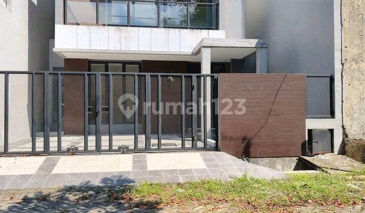 Rumah Baru Gress 2 Lantai SHM Siap Huni Taman Gayungsari Surabaya Selatan