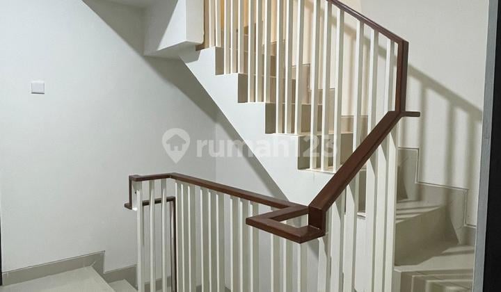 Over Kredit Rumah di Cluster Zebrina Essence Cakung Jaktim Jakarta Garden City