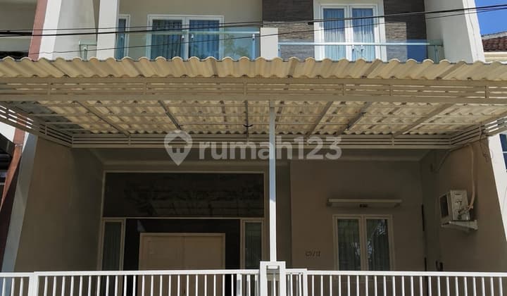Siap Huni Rumah Bagus Nego 2.5 Lantai