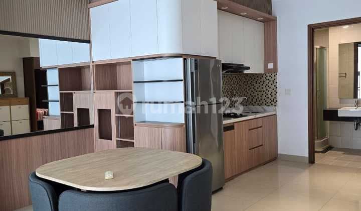 For Sale Luxurious Sahid Sudirman Residence Apartment, Central Jakarta