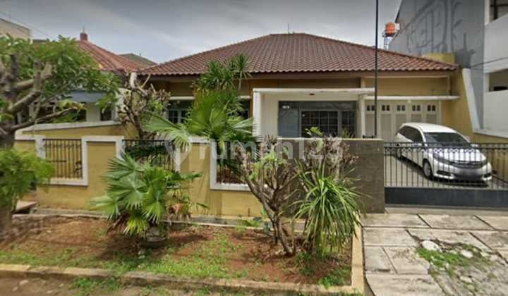 Dijual Rumahn Luas di Kawasan Elite Bukit Permai Cibubur