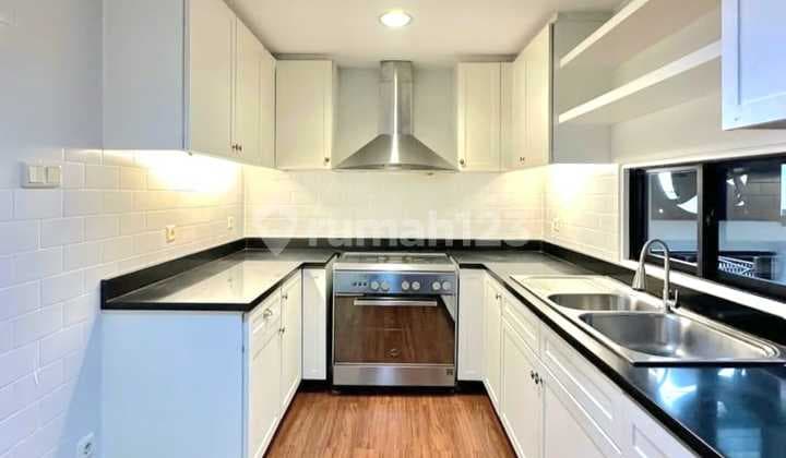 For Sale Semi Furnished 3BR Apartment Setiabudi Kuningan