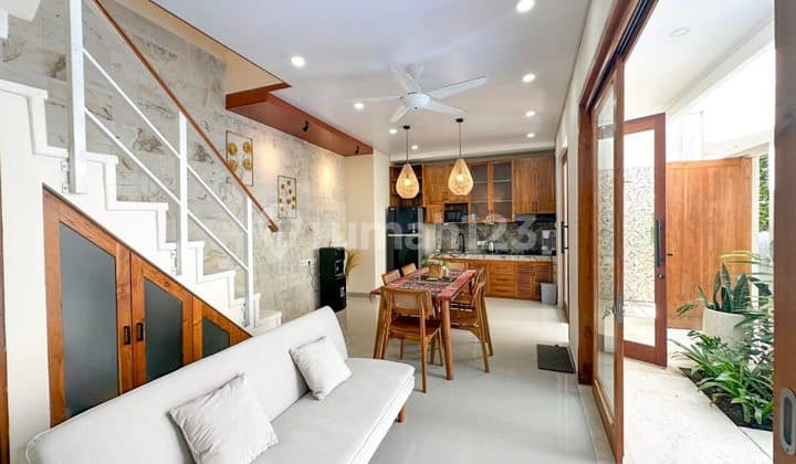 Yearly Rent Or Leasehold Villa 3 Br In Sanur Beachside