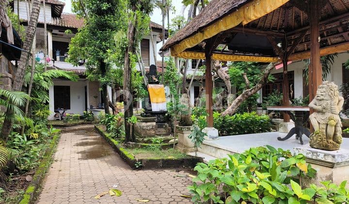 Kost 20 Unit Plus 2 Rumah Area Kuta Dekat Airport Beli Tanah Bonus Kos Masih Operasional