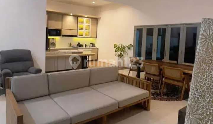 Freehold Villa 4 Br & Land 4 Are In Tangkuban Perahu Kerobokan