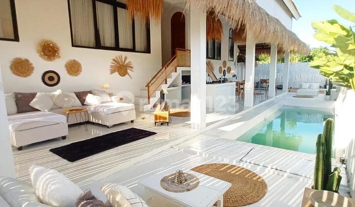 Tropical New Villa 2 Br View Gwk & Sunset In Kutuh Near Beach