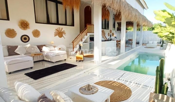 Tropical New Villa 2 Br View Gwk & Sunset In Kutuh Near Beach