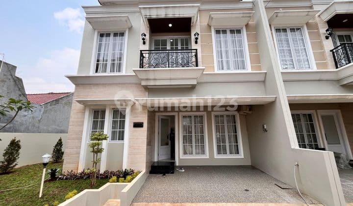 Rumah Mewah Strategis SHM di Cinere Jaksel