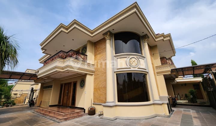 Rumah Mewah Dijual Solo Baru