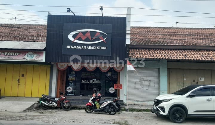 Ruang Usahadi Area Bisnis Kartosuro