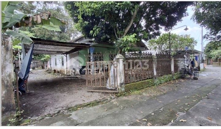 ******** Jogja Dekat Stadion Maguwoharjo Jogjakarta