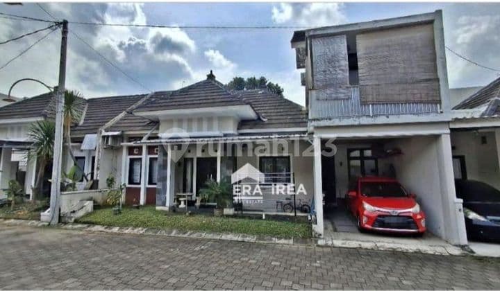 Rumah ******** Dekat Kampus Upn