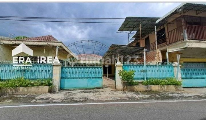 Rumah ******** di Kerten Dekat Ursulin Rumah ******** di Kerten Dekat Ursulin