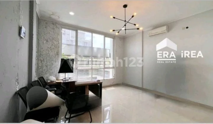 Ruko 3Lantai Dijual Solo Dekat Stasiun Balapan Ruko 3Lantai Dijual Solo Dekat Stasiun Balapan