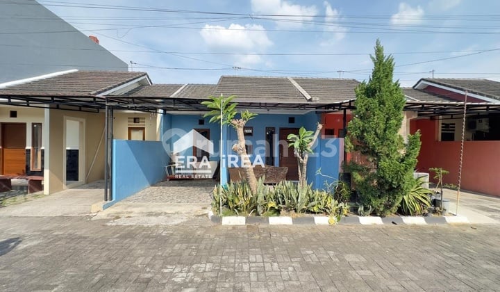 Rumah Murah Solo Dekat Luwes Gentan