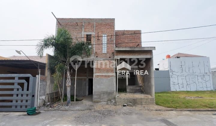 For Sale Land and Building in Solo Near Oen Solo Baru Hospital